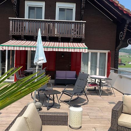 Pension Chalet Charme Siebnen Exterior photo