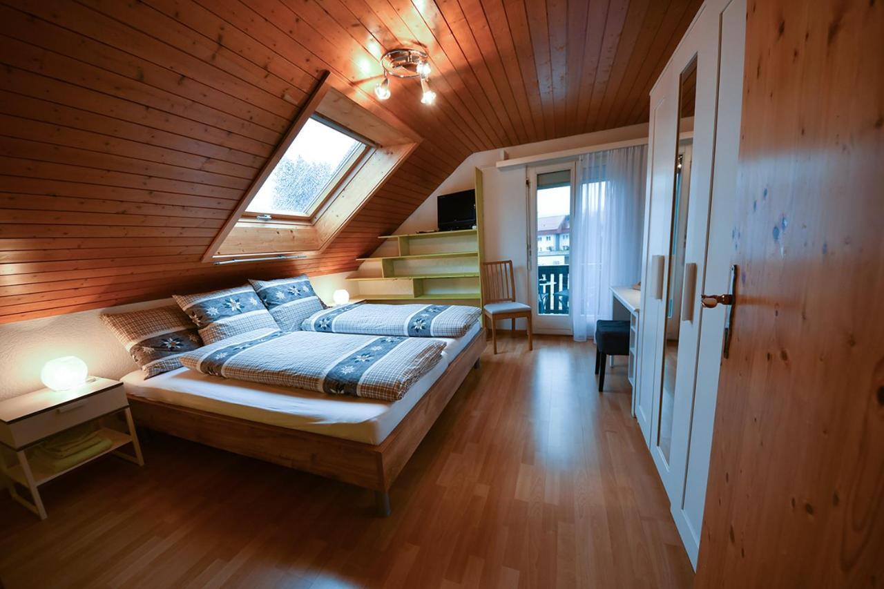 Pension Chalet Charme Siebnen Exterior photo